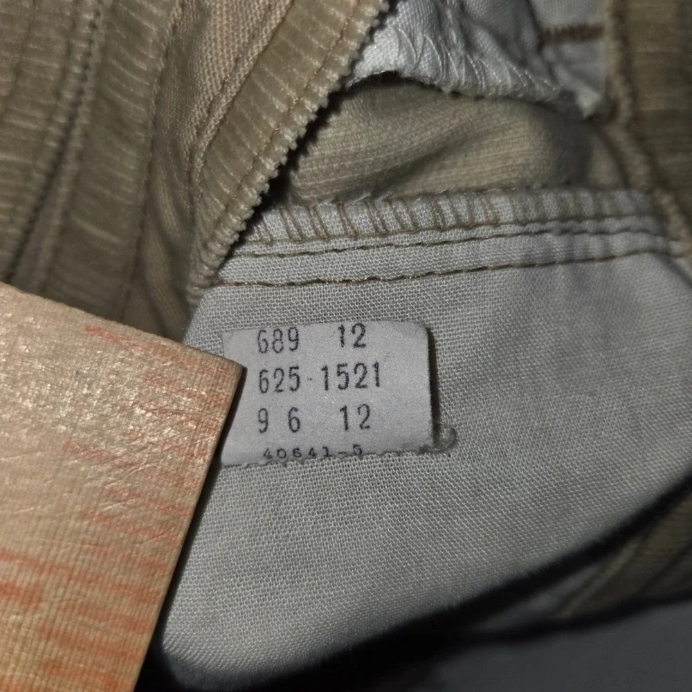 Vintage Levis 625 Tan Corduroy Bell Bottom Flare Pants White Tab 625-1521 30x31